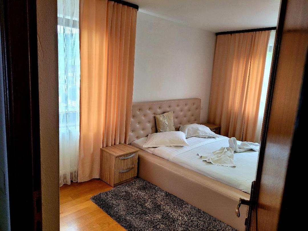 Eco-Tim Apartment Moisei Bagian luar foto