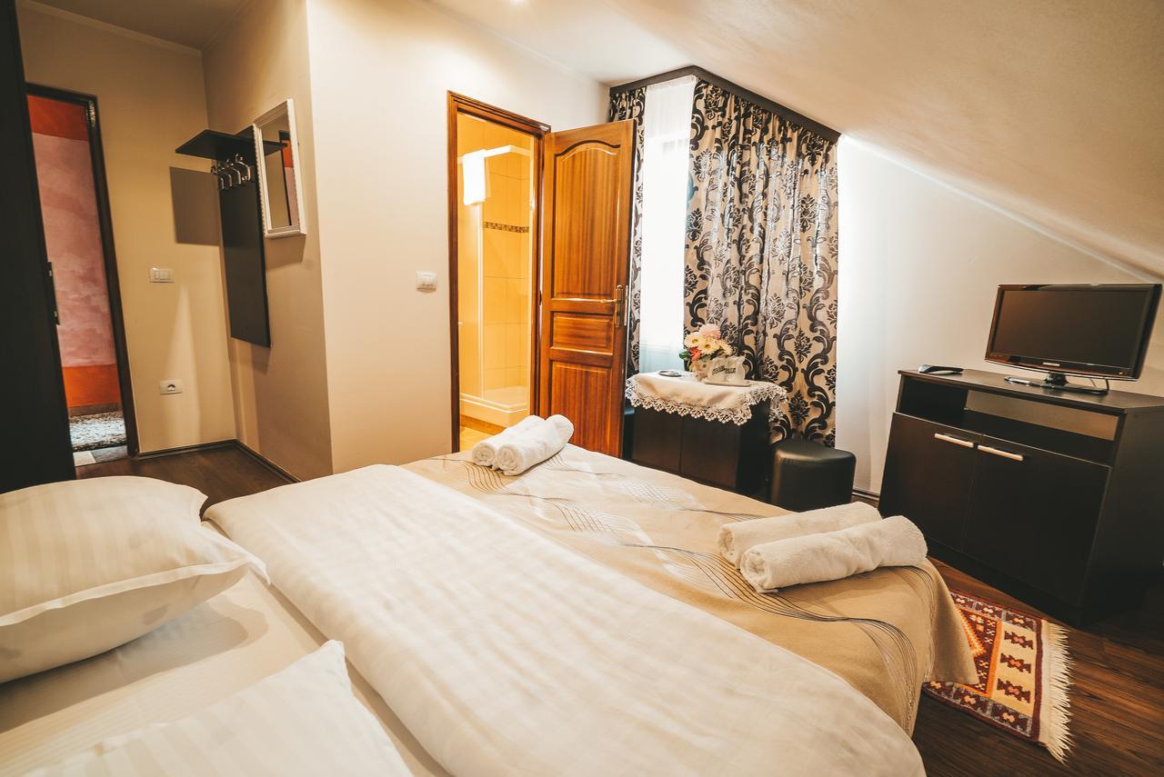 Eco-Tim Apartment Moisei Bagian luar foto