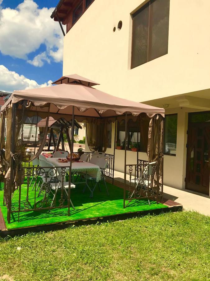 Eco-Tim Apartment Moisei Bagian luar foto