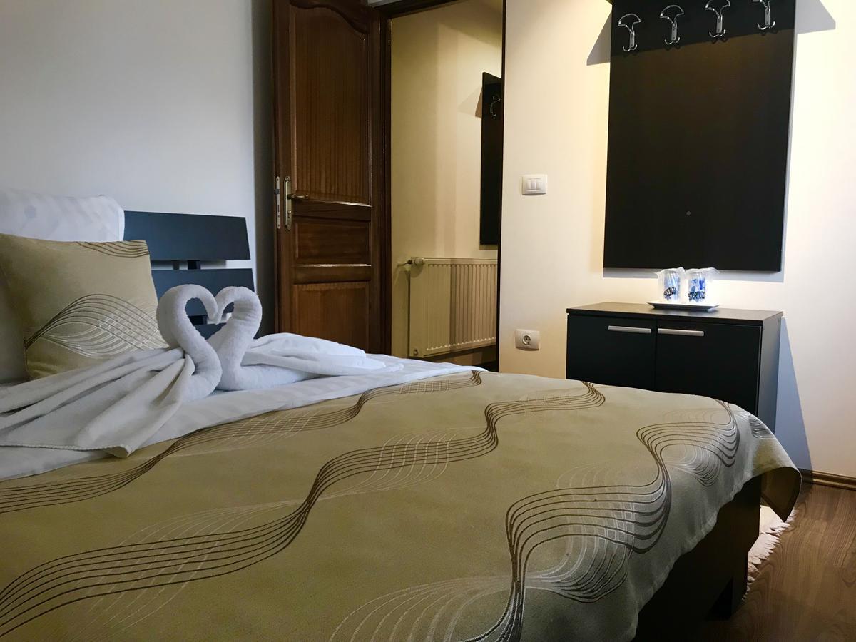 Eco-Tim Apartment Moisei Bagian luar foto